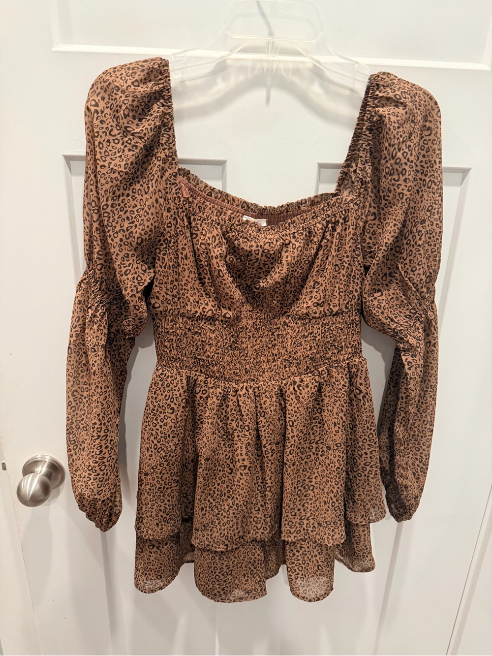 Le lid Small Leopard Print Puff Sleeve Smocked Waist Romper Square Neck